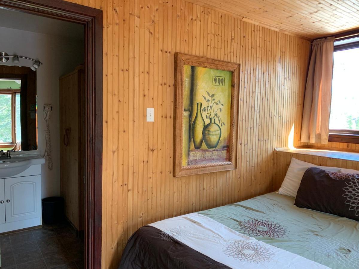 L'Auberge Refuge Du Trappeur سانت ماتيو دو بارك المظهر الخارجي الصورة