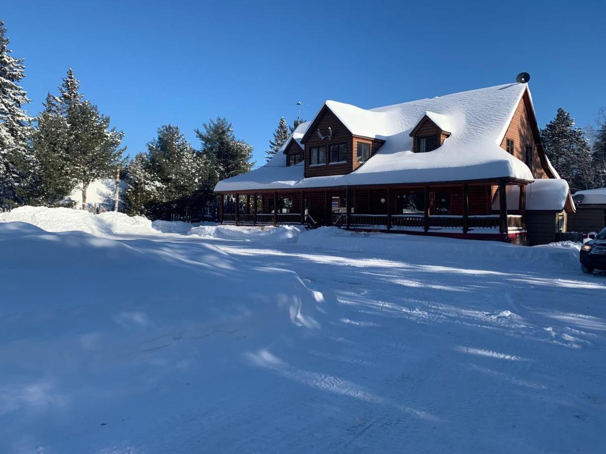 L'Auberge Refuge Du Trappeur سانت ماتيو دو بارك المظهر الخارجي الصورة